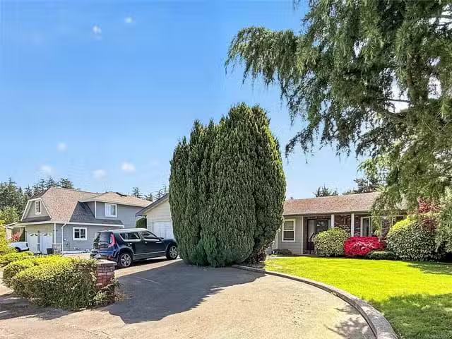 House for sale in French Creek, 1568 Marine Cir, 1036245