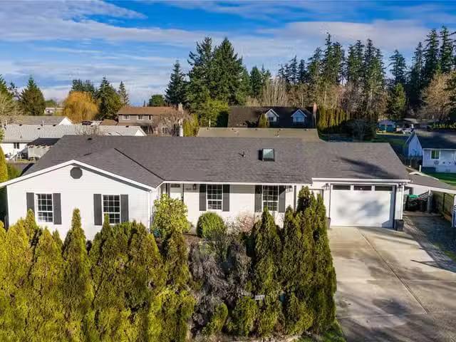 House for sale in French Creek, 1605 Sharon Pl, 1032468