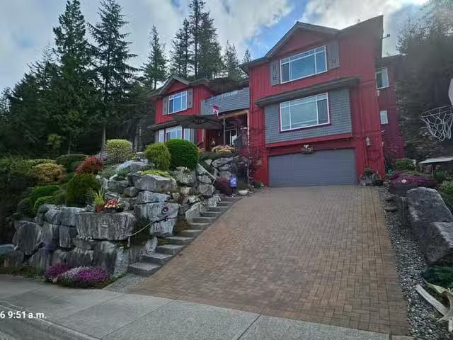 House for sale in Furry Creek, West Vancouver, 139 Furry Creek.