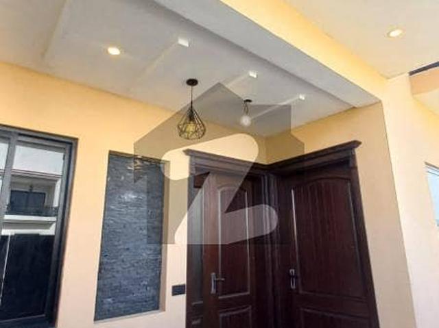 House For Sale in G 14/2 25x40