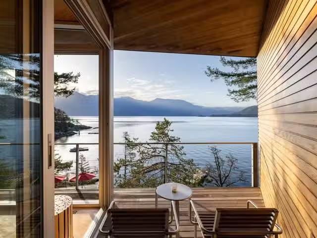 House for sale in Gambier Island, Sunshine Coast, 671 Bowen Vi.