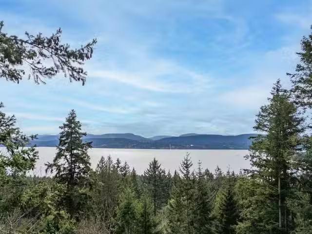 House for sale in Galiano Island, Islands Van. & Gulf, 1690 Co.