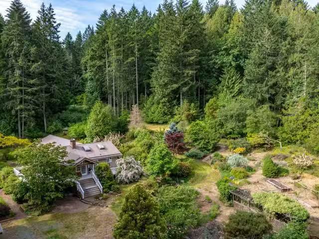 House for sale in Galiano Island, Islands Van. & Gulf, 211 Mor.