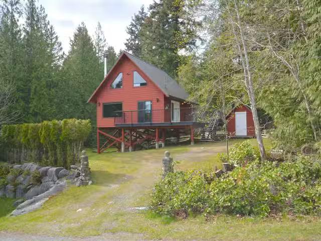 House for sale in Garden Bay, Sunshine Coast, 13277 Deller Roa.