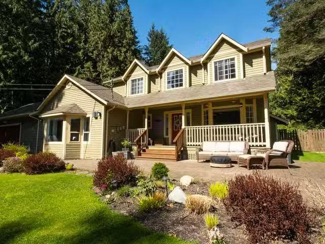 House for sale in Gibsons, Sunshine Coast, 1148 Gower Point Ro.