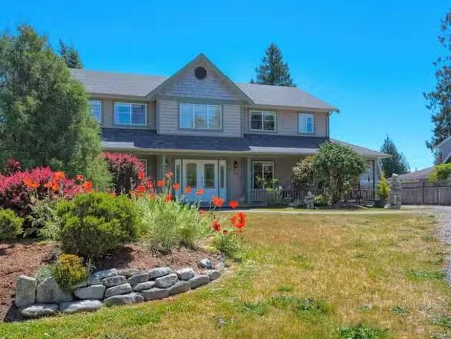 House for sale in Gibsons, Sunshine Coast, 1223 Sunnyside Road.