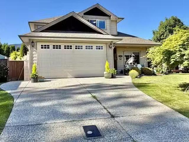 House for sale in Gibsons, Sunshine Coast, 910 Oceanmount Boul.