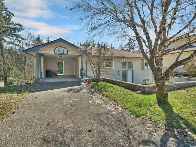 House for sale in Gold River, 404 Donner Dr, 1031656