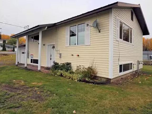 House for sale in Granisle, Houston, 10 Mc Donald Avenue, 2631.