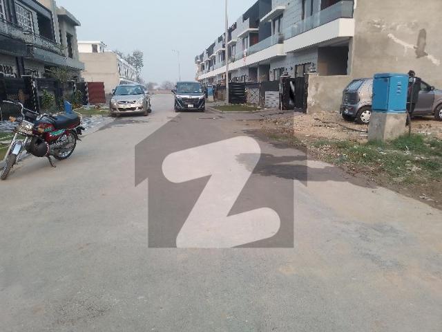House For Sale In Green City