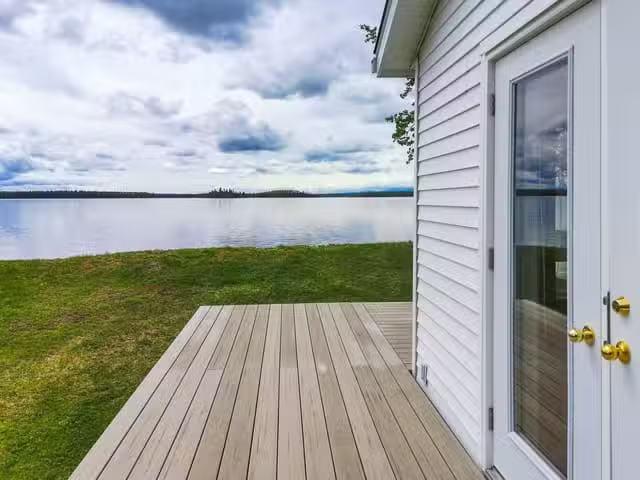 House for sale in Green Lake, 100 Mile House, Lot 1 N Green La.