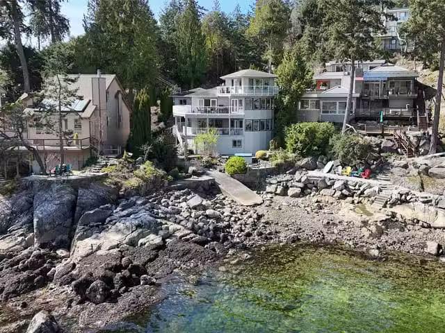 House for sale in Halfmoon Bay, Sunshine Coast, 9197 Truman Ro.
