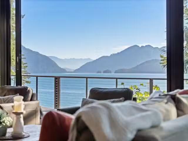 House for sale in Harrison Hot Springs, Harrison Lake, Lot 167.
