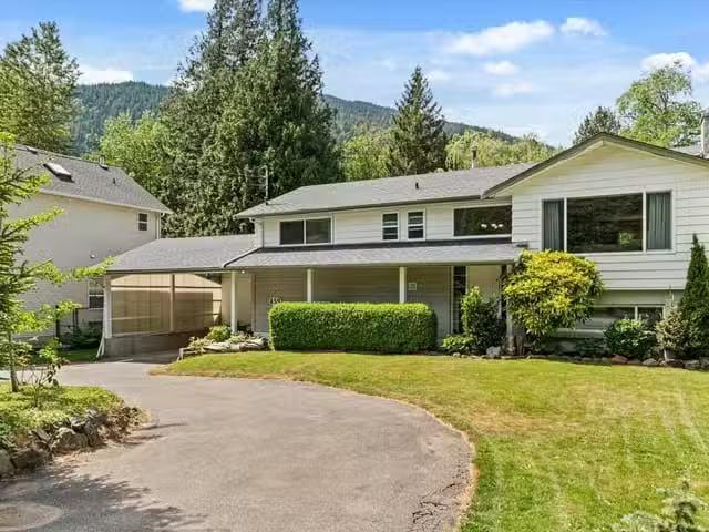 House for sale in Harrison Hot Springs, Harrison Lake, 459 Nai.