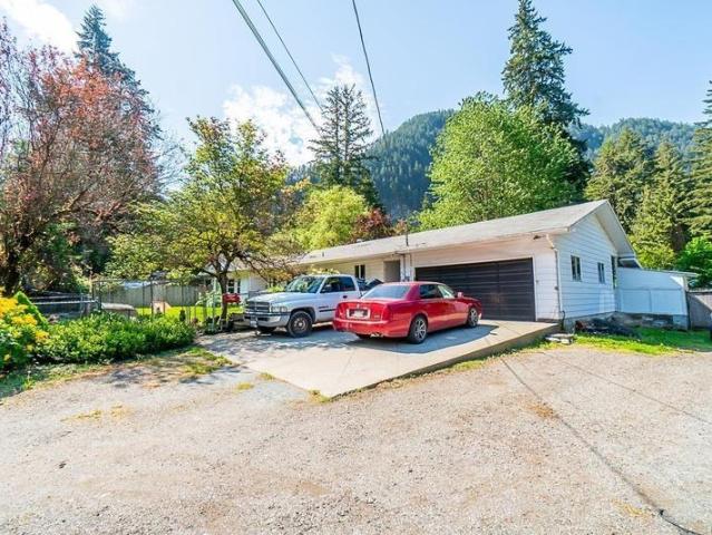 House for sale in Hope, Hope & Area, 63490 Yale Road, 262903289