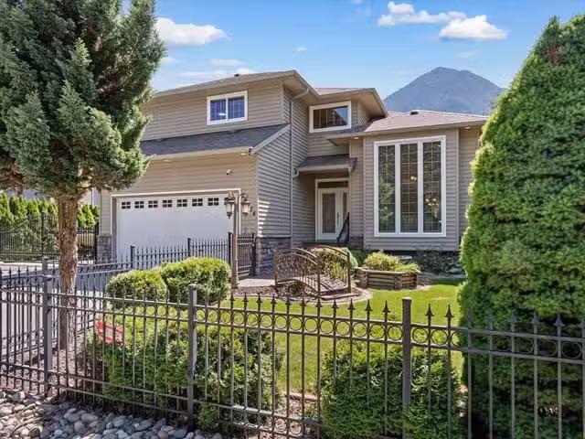 House for sale in Hope, Hope & Area, 20074 Birch Place, 263148.