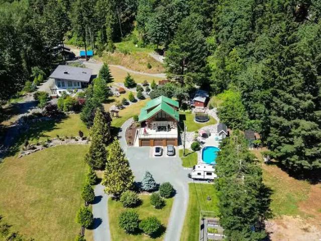 House for sale in Hope, Hope & Area, 20719 Landstrom Road, 262.
