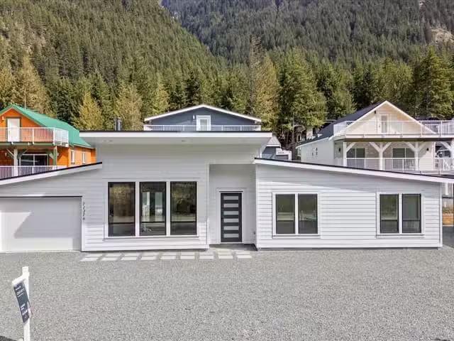 House for sale in Hope, Hope & Area, HG185 71376 Grove Place.