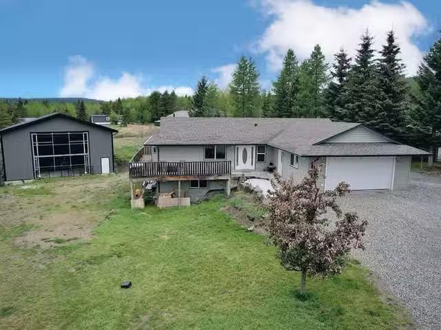 House for sale in Horse Lake, 100 Mile House, 6500 Grey Cresce.