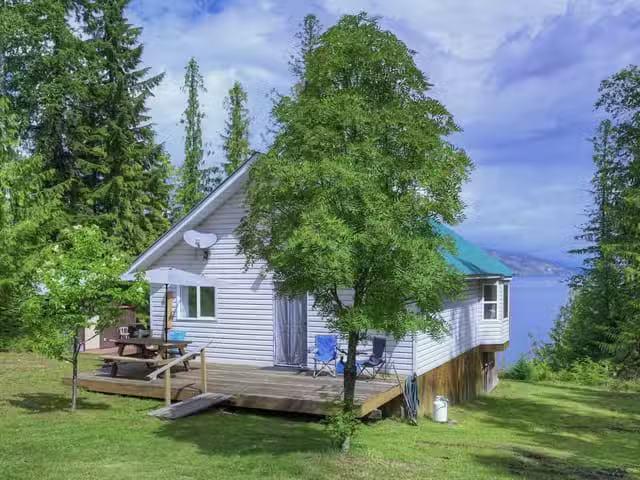 House for sale in Horsefly, Williams Lake, 5517 Marshall Creek.