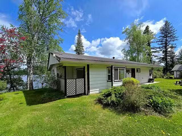 House for sale in Horsefly, Williams Lake, 6412 Horsefly Landi.