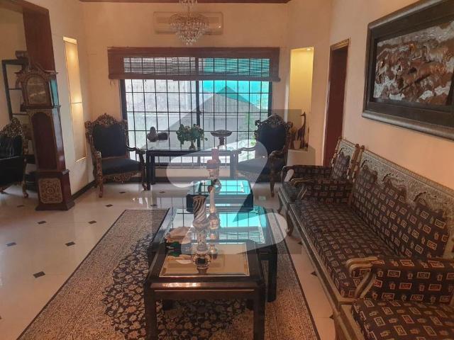 House for sale in islamabad prime location triple storey beautiful owner built i 8