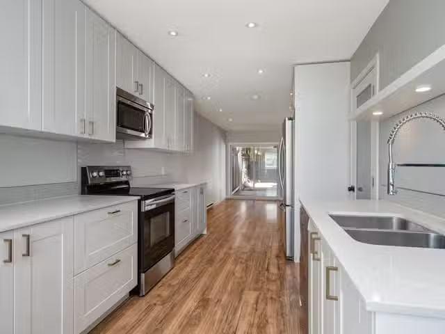House for sale in Langley, Langley, 182 Springfield Drive, 263.