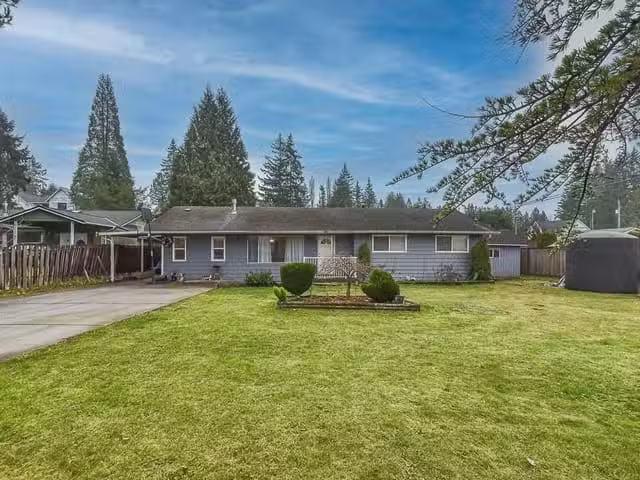 House for sale in Langley, Langley, 23740 Fraser Highway, 2631.