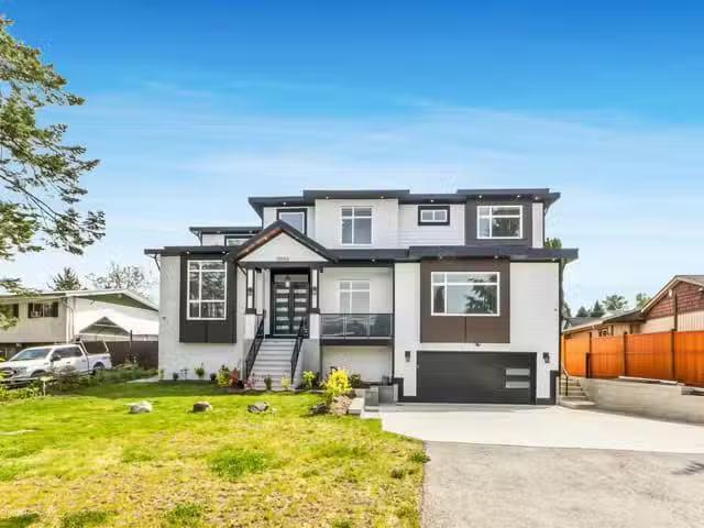 House for sale in Langley, Langley, 26668 Fraser Highway, 2631.