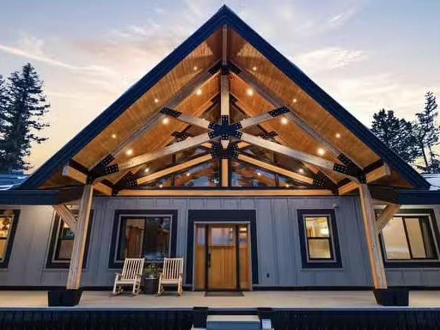 House for sale in Lac La Hache, 100 Mile House, 4164 Moser Roa.