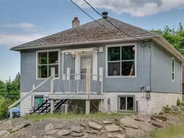 House for sale in Ladysmith, 13520 Roundup Dr, 1039629