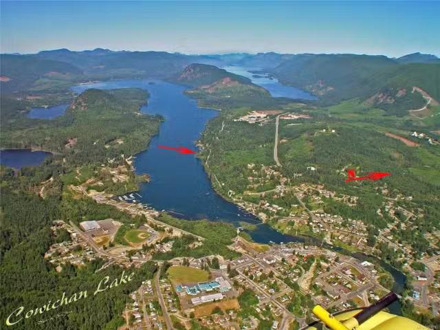 House for sale in Lake Cowichan, Lake Cowichan, 8580 North Sho.
