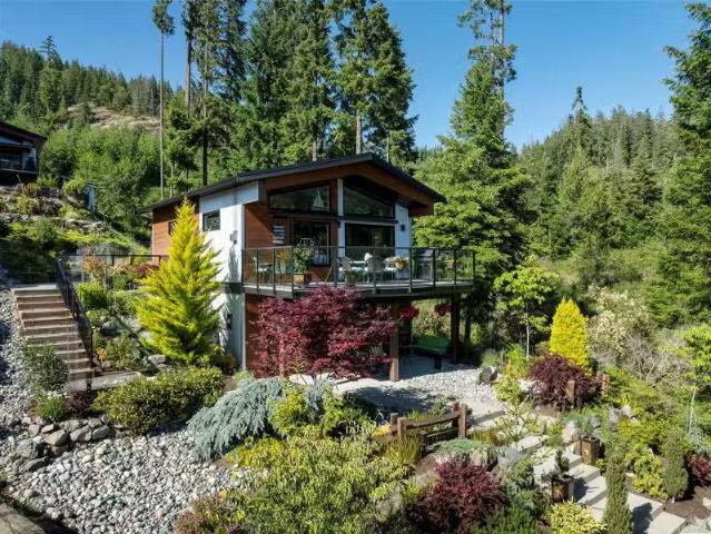 House for sale in Lake Cowichan, Lake Cowichan, 9535 Cabana Pl.