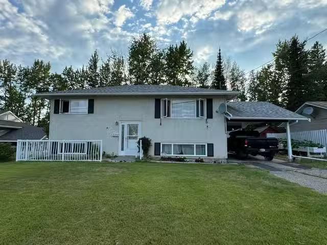 House for sale in Mackenzie, Mackenzie, 225 Crysdale Drive, 26.