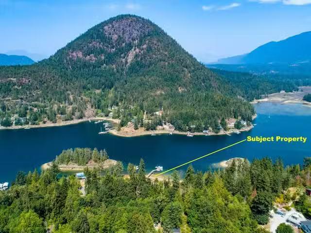 House for sale in Madeira Park, Sunshine Coast, 12881 Sunshine.