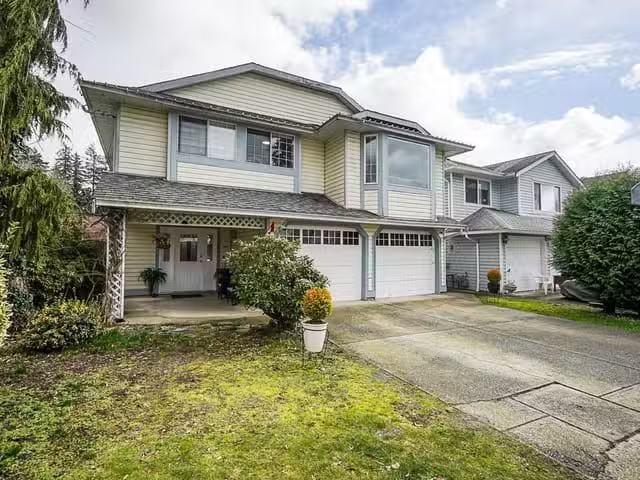 House for sale in Maple Ridge, Maple Ridge, 11698 206a Street.