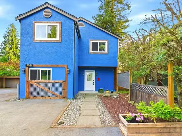 House for sale in Maple Ridge, Maple Ridge, 12044 Mc Intyre Co.