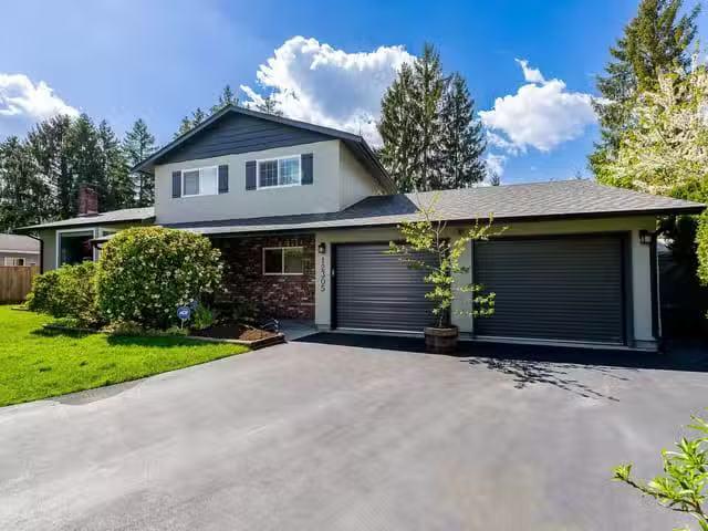 House for sale in Maple Ridge, Maple Ridge, 12305 221 Street.