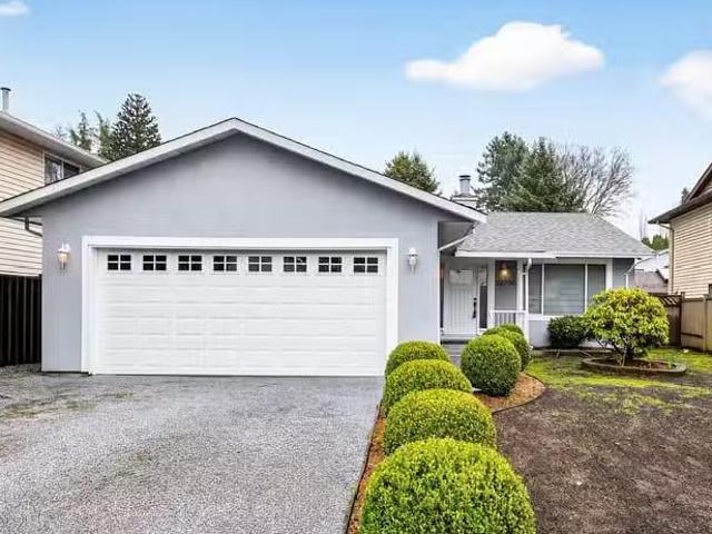 House for sale in Maple Ridge, Maple Ridge, 22700 Balabanian C.