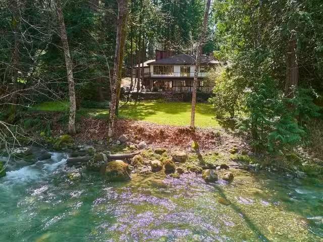 House for sale in Maple Ridge, Maple Ridge, 23755 128 Crescent.