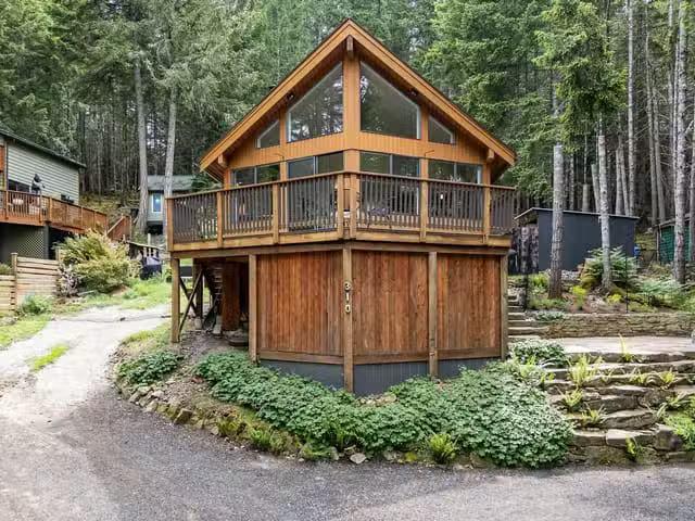 House for sale in Mayne Island, Islands Van. & Gulf, 310 Marin.