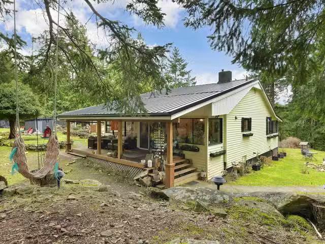 House for sale in Mayne Island, Islands Van. & Gulf, 370 Campb.