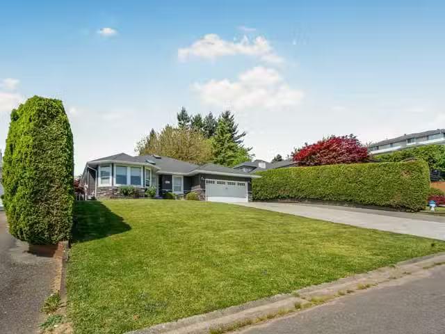 House for sale in Mission, Mission, 35061 Sunnyside Drive, 263.