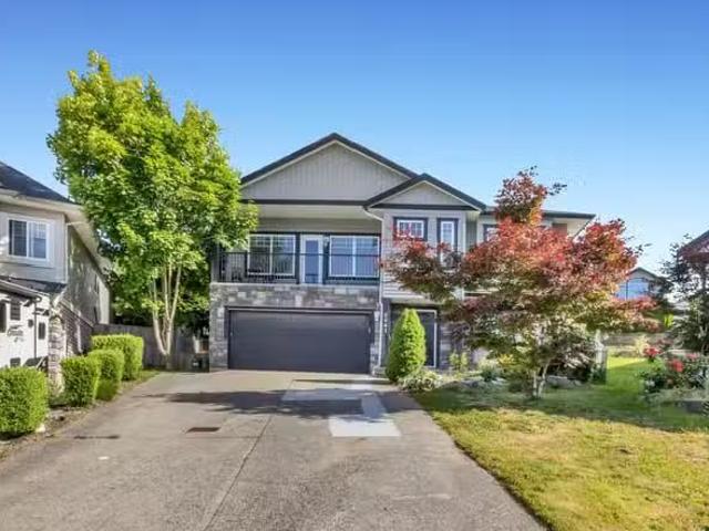 House for sale in Mission, Mission, 8041 Little Terrace, 26315.
