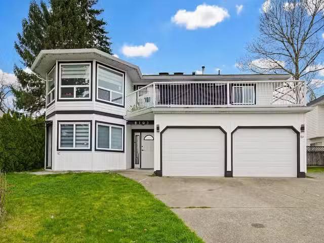 House for sale in Mission, Mission, 8103 Caribou Street, 26312.