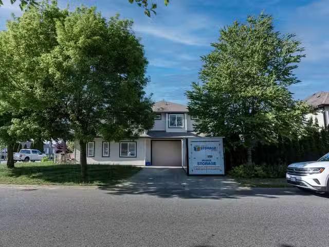 House for sale in Mission, Mission, 8364 Harris Street, 263140.