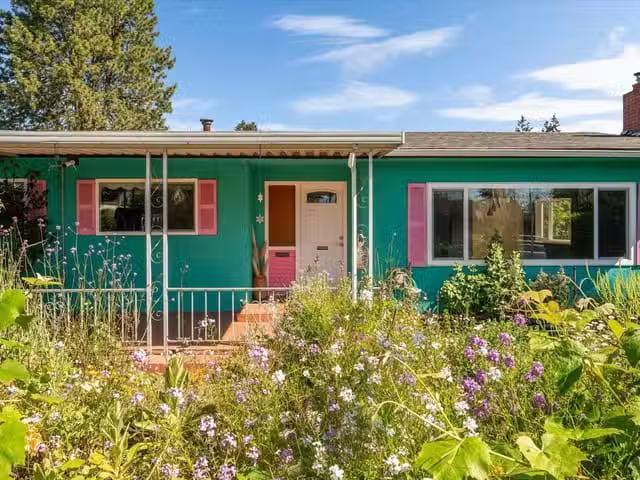 House for sale in Nanaimo, 1080 Nelson St, 1039135