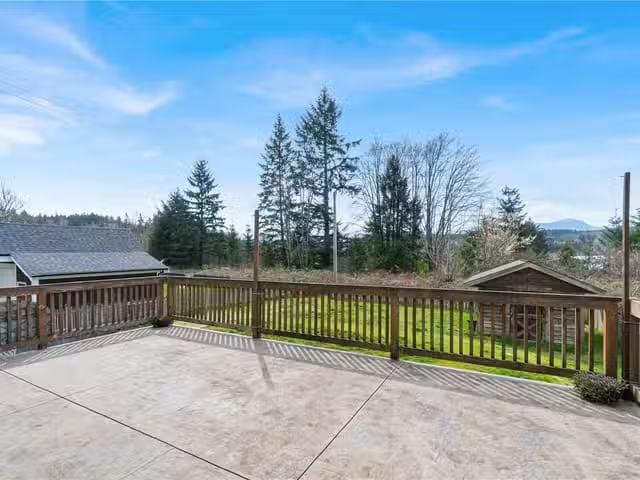 House for sale in Nanaimo, 2185 part Ave, 1031124