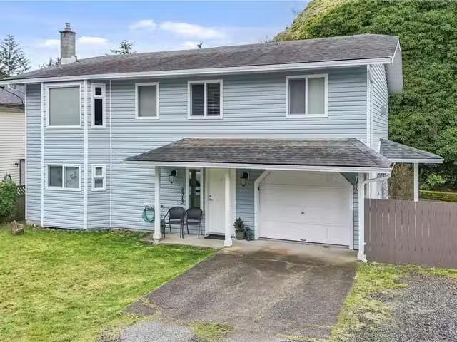 House for sale in Nanaimo, 3313 Barrington Rd, 1039395