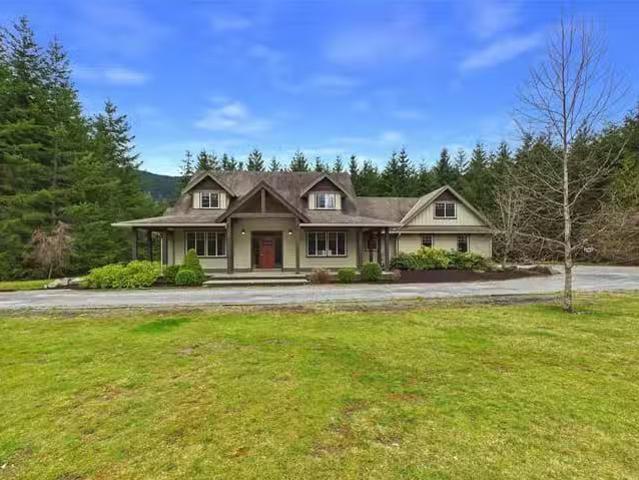 House for sale in Nanaimo, 3373 Creekside Pl, 1031001